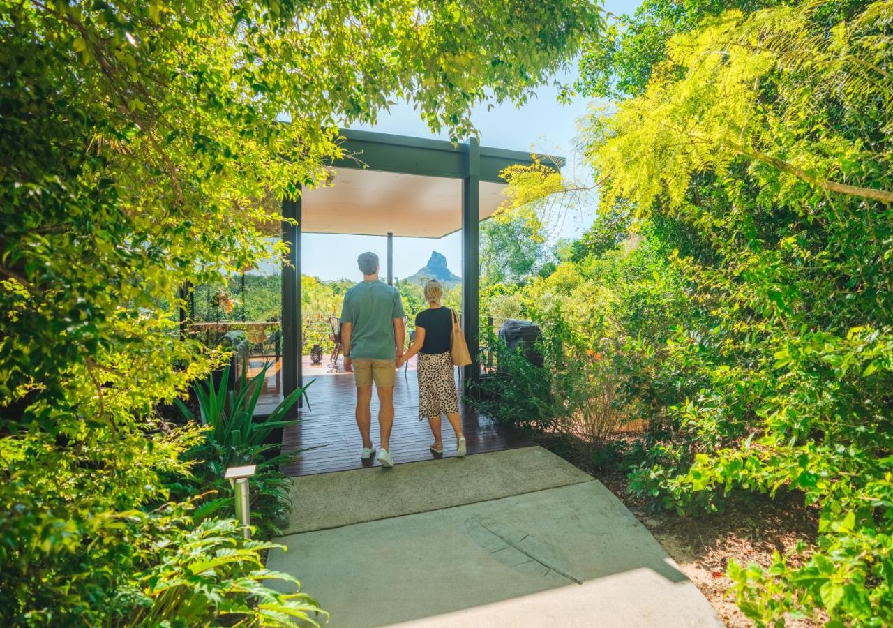 Glas auf Glashaus Glass House Mountains Exterior foto